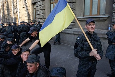 Lực lượng vệ quốc Ukraine biểu tình tại Kiev, đòi giải ngũ về nhà