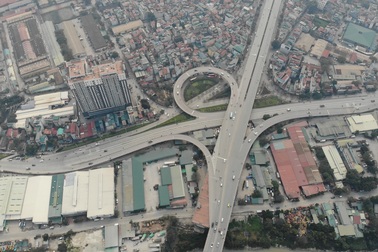 Toàn cảnh giao thông cầu Vĩnh Tuy trước khi xây cầu Vĩnh Tuy 2