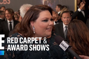 Chrissy Metz thanh lịch trên thảm đỏ