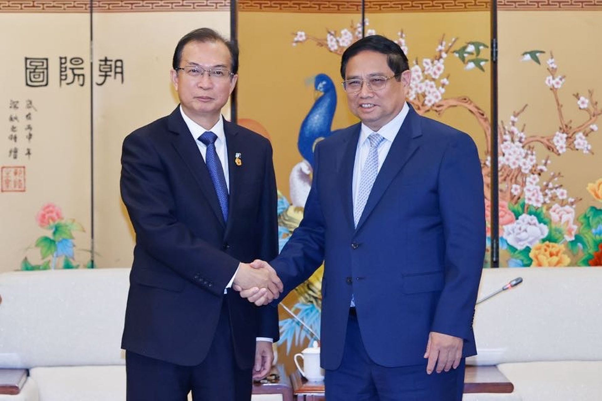 Thông thương đường sắt với Trung Quốc, mở cửa đưa hàng Việt ra thế giới - 5 Thông thương đường sắt với Trung Quốc, mở cửa đưa hàng Việt ra thế giới - 5
