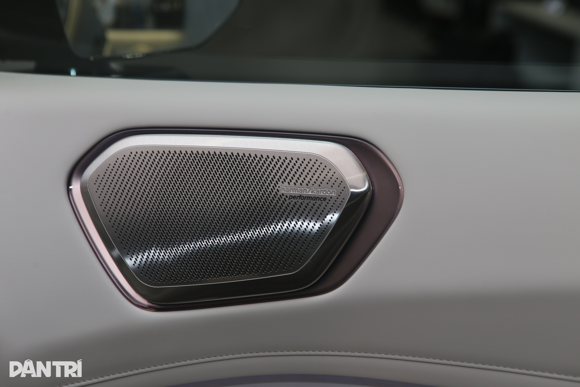 Lynk  Co 900: Ngợp mắt với công nghệ hiện đại nhưng khó làm quen - 12