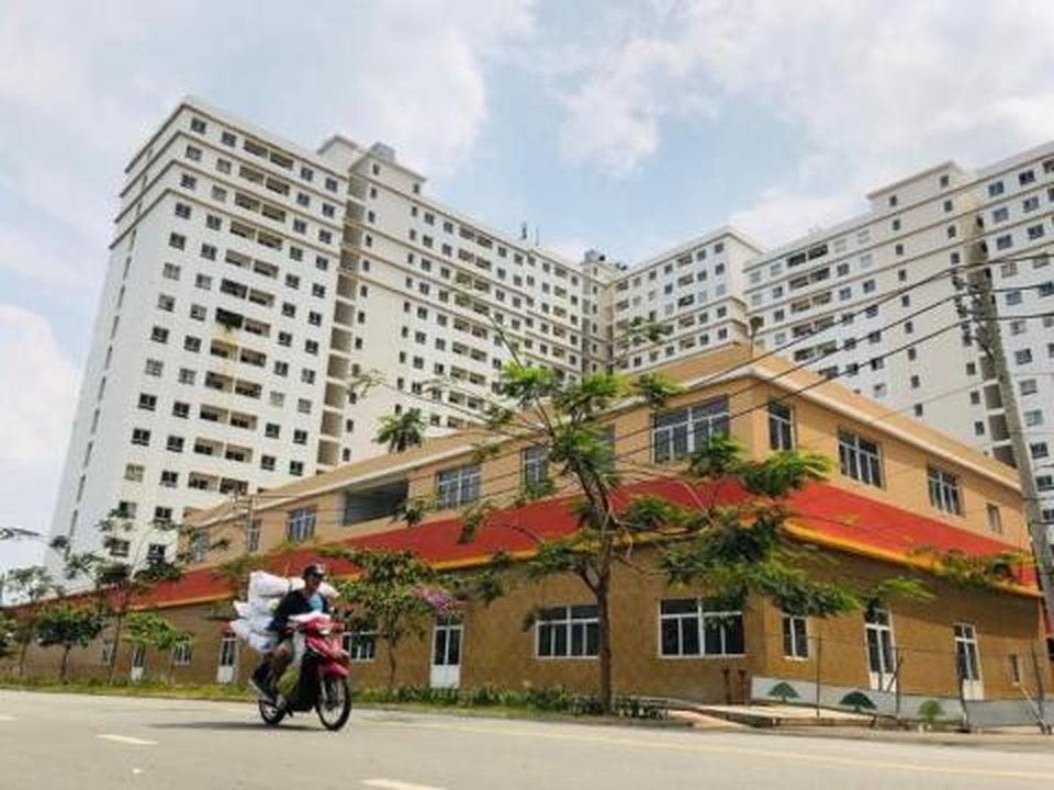 Người bình dân mất cơ hội mua nhà - 1