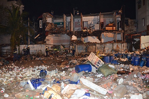 Hình ảnh tan hoang sau vụ nổ kinh hoàng, rung chuyển cả khu dân cư