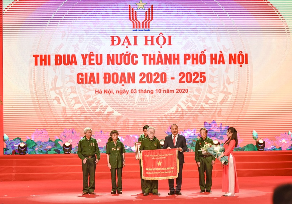 Thủ tướng: Khen thưởng phải đúng, trúng, kịp thời, tránh khen tràn lan! - 4 Thủ tướng: Khen thưởng phải đúng, trúng, kịp thời, tránh khen tràn lan! - 4