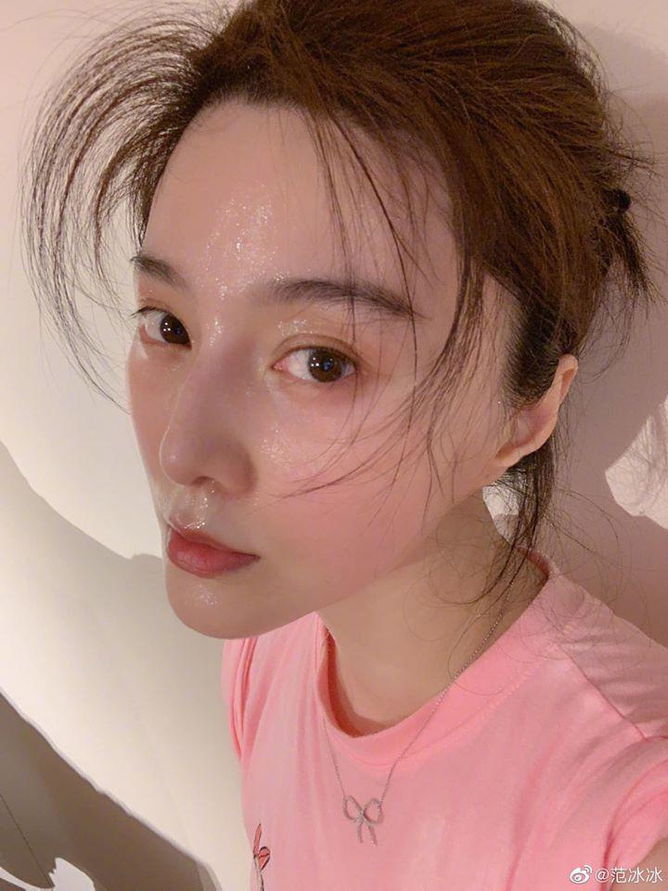 Dưỡng da 15 bước, Phạm Băng Băng sở hữu làn da vạn người mê - 2 Dưỡng da 15 bước, Phạm Băng Băng sở hữu làn da vạn người mê - 2