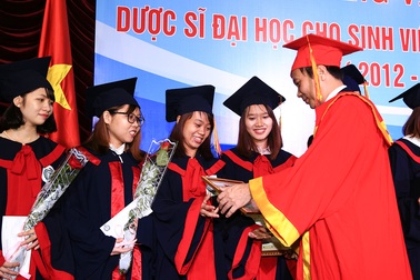 Nhiều sinh viên ngành Dược đã nhận được việc làm trước khi tốt nghiệp