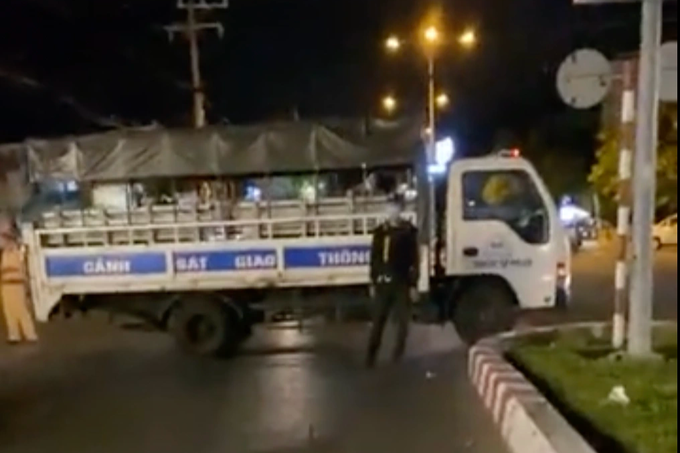 Kiên Giang: Không có chuyện công an vây quán nhậu để thổi nồng độ cồn - 2