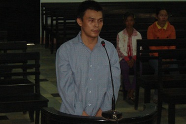 20 năm tù cho người cha mất nhân tính