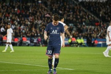 HLV Pochettino nói gì về việc thay Messi khi đội nhà đang thua?