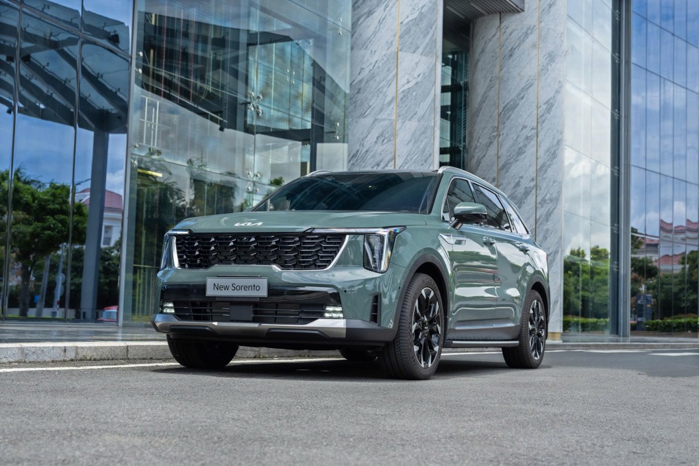New Sorento ra mắt, vẫn giữ lại máy Diesel, nhiều nâng cấp đáng giá - 1 New Sorento ra mắt, vẫn giữ lại máy Diesel, nhiều nâng cấp đáng giá - 1
