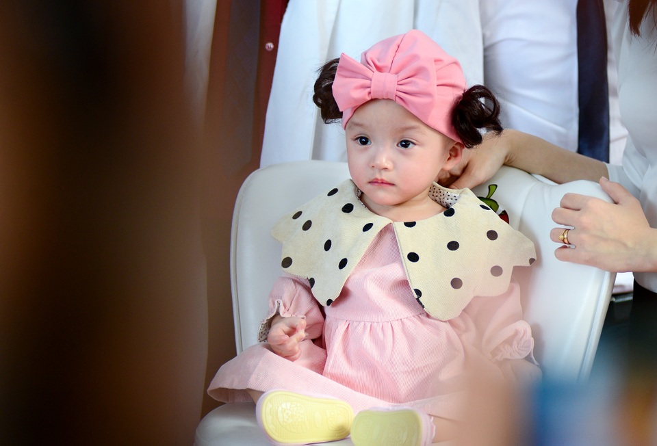 Trúc Nhi và Diệu Nhi.jpg Trúc Nhi và Diệu Nhi.jpg
