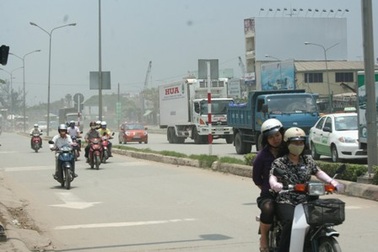 Nhiều chất vấn sai phạm trong quản lý xây dựng