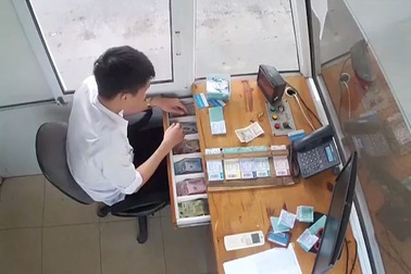 Cán bộ kiểm lâm hành hung nhân viên thu phí