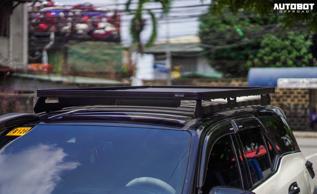 Chiêm ngưỡng chiếc Toyota Fortuner đặc biệt, thách thức mọi địa hình - 9 Chiêm ngưỡng chiếc Toyota Fortuner đặc biệt, thách thức mọi địa hình - 9