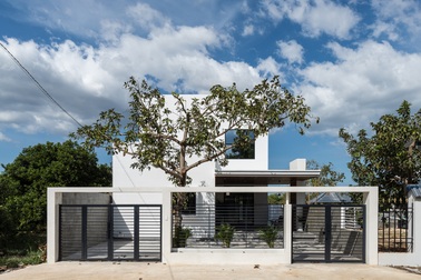 Nhà của “mẹ bỉm sữa” ở Đồng Nai gây sốt bởi độc chiêu đưa nắng vào nhà