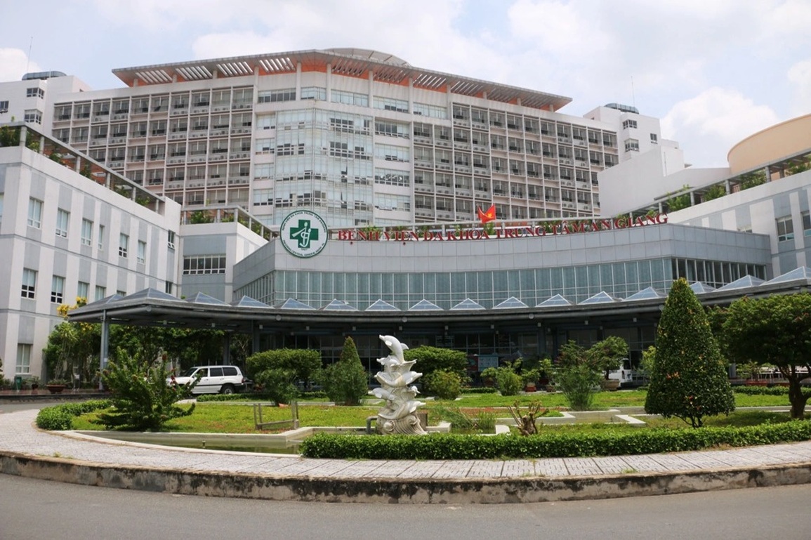 Quá tải khu bệnh nhân nặng Covid-19, ca tử vong ở An Giang tăng cao - 3 Quá tải khu bệnh nhân nặng Covid-19, ca tử vong ở An Giang tăng cao - 3