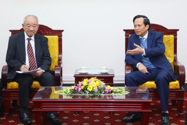 Doanh nghiệp trả lương công nhân 16 triệu/tháng: Cần thêm phúc lợi lao động