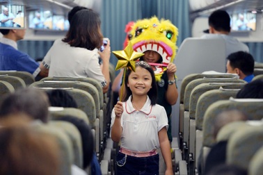 Bất ngờ về chuyến bay Trung thu của hai hãng hàng không