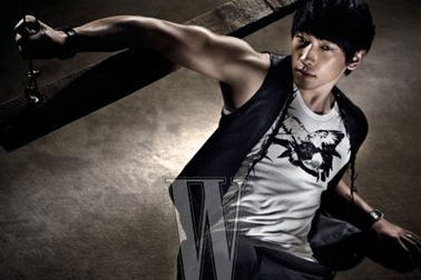 Bi (Rain) nam tính trên tạp chí W