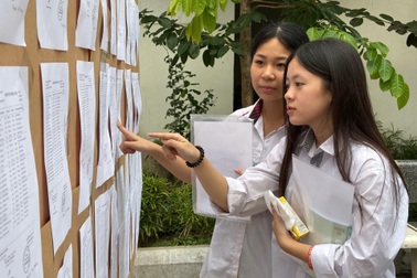 Hôm nay, gần 125.000 học sinh Hà Nội làm thủ tục dự thi lớp 10