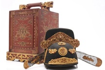 Thừa Thiên Huế tiếp nhận 2 cổ vật triều Nguyễn đấu giá hàng chục tỷ đồng