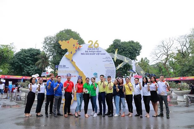 Siêu sự kiện Tuyển dụng Vinhomes 2021: Hàng ngàn bạn trẻ có việc làm - Ảnh 1.