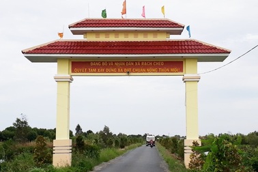 Chỉ đạo kiểm điểm trách nhiệm vụ dừng công nhận xã nông thôn mới