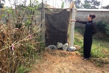 Ngang nhiên rào đường dân sinh, lấn chiếm đất