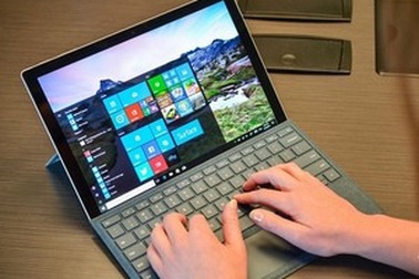 Microsoft trình làng Surface Pro thế hệ mới, nhẹ và mạnh mẽ nhất từ trước đến nay