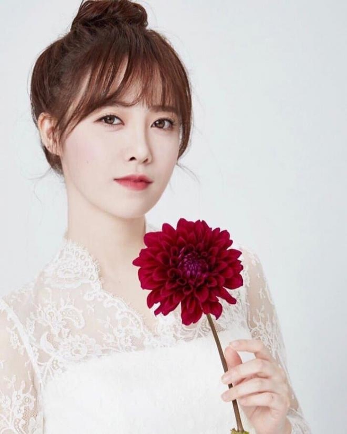 Goo Hye Sun sau Vườn Sao Băng: Sự nghiệp đóng băng, tình duyên lận đận - 3 Goo Hye Sun sau Vườn Sao Băng: Sự nghiệp đóng băng, tình duyên lận đận - 3