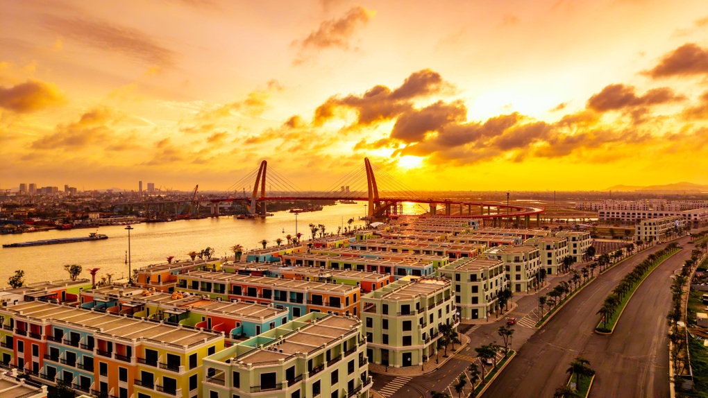 Vinhomes Royal Island nhận giải vàng về quy hoạch: Điểm đến mới của giới chuyên gia, nhà đầu tư - 2 Vinhomes Royal Island nhận giải vàng về quy hoạch: Điểm đến mới của giới chuyên gia, nhà đầu tư - 2