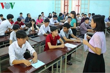 Giao chỉ tiêu tuyển sinh đại học có tạo sức ép cho các trường?
