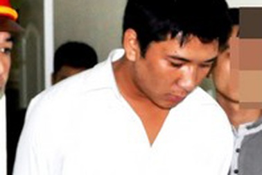 Bắt trùm buôn bán công cụ hỗ trợ 21 tuổi