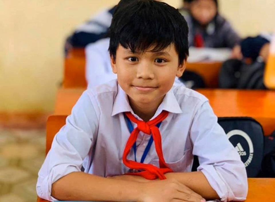Học sinh lớp 6 trả lại hơn 18 triệu đồng cho người đánh rơi - 1 Học sinh lớp 6 trả lại hơn 18 triệu đồng cho người đánh rơi - 1