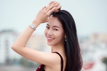 "Bà trùm" Phạm Kim Dung: Trẻ đẹp nhờ yoga