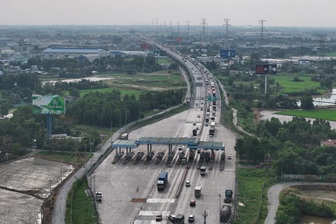 Tái sử dụng trạm thu phí bỏ hoang trên cao tốc TPHCM - Trung Lương