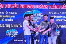 Xôn xao thông tin lan Bảo Duy 5 cánh trắng được bán với giá gần 19 tỷ đồng