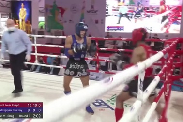 Nguyễn Trần Duy Nhất bại trận trước võ sĩ người Pháp