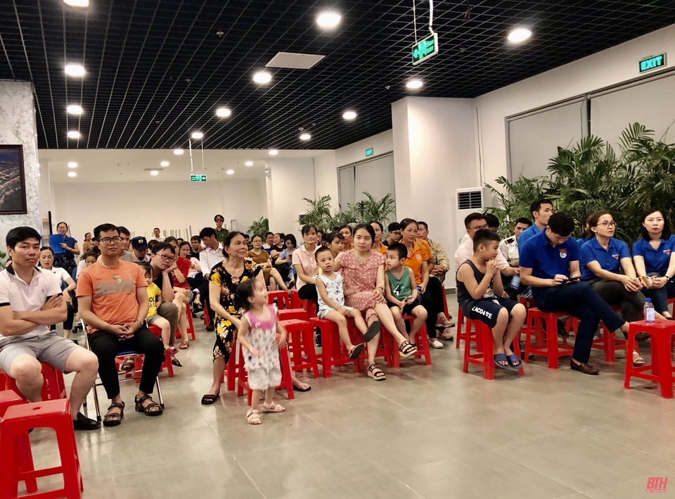 Đưa kiến thức phòng cháy, chữa cháy đến chung cư - 3 Đưa kiến thức phòng cháy, chữa cháy đến chung cư - 3