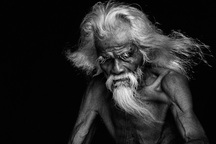 Những khoảnh khắc đẹp trầm mặc của Việt Nam tại giải ảnh đen trắng quốc tế