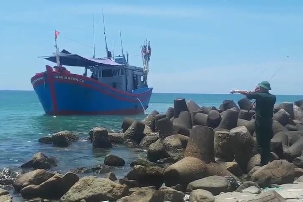 Hành trình 17 ngày trên biển của 12 ngư dân mắc Covid-19 - 1 Hành trình 17 ngày trên biển của 12 ngư dân mắc Covid-19 - 1