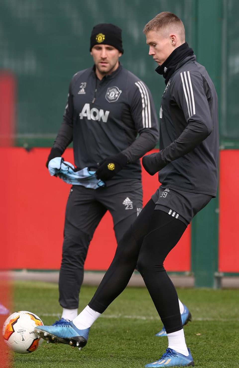Man Utd tập rất sung trước giờ lên đường sang Áo - 8 Man Utd tập rất sung trước giờ lên đường sang Áo - 8