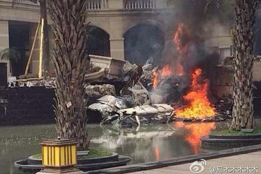 Trung Quốc: Rơi máy bay quân sự tại tỉnh Tứ Xuyên, 7 người bị thương