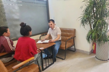 Diễn biến mới vụ nữ sinh bị hiệu trưởng nói "có thi cũng không đậu"