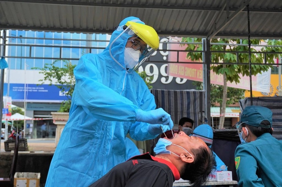 Cần Thơ thành lập Bệnh viện Dã chiến, xin bổ sung một triệu liều vắc xin - 1 Cần Thơ thành lập Bệnh viện Dã chiến, xin bổ sung một triệu liều vắc xin - 1