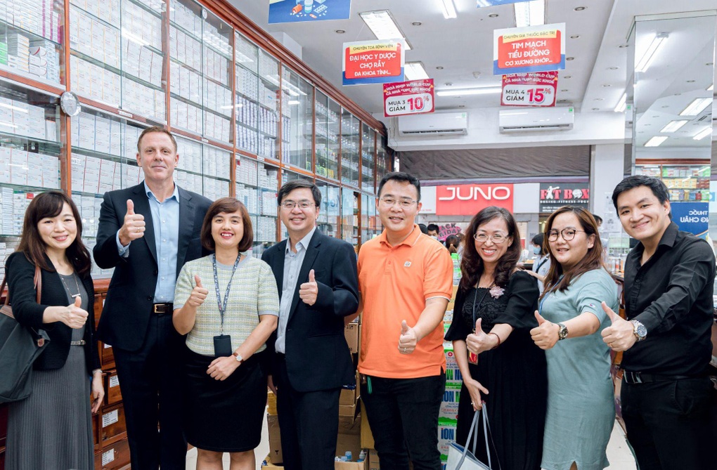 Nhiều triển vọng trong chuyến làm việc của Phó Chủ tịch toàn cầu Merck tại Việt Nam - 2 Nhiều triển vọng trong chuyến làm việc của Phó Chủ tịch toàn cầu Merck tại Việt Nam - 2