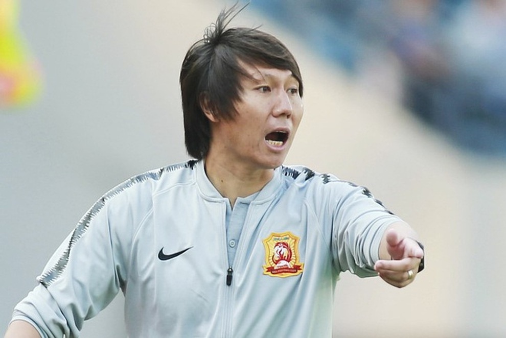 Đội hình toàn sao của tuyển Trung Quốc thua trận muối mặt - 2 Đội hình toàn sao của tuyển Trung Quốc thua trận muối mặt - 2