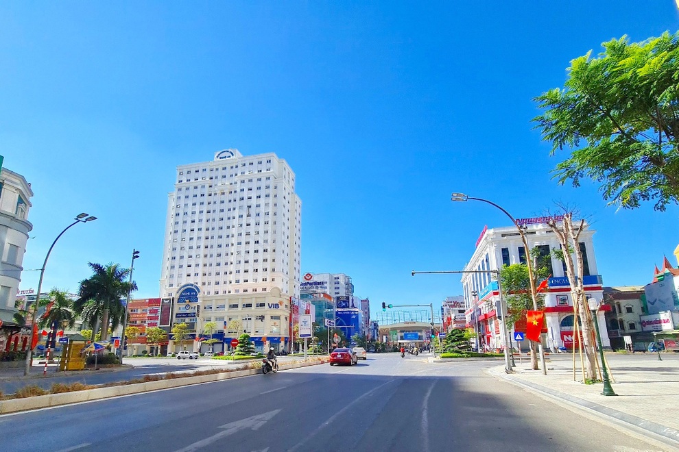 Thành phố đang giãn cách, người dân vẫn viện đủ lý do để ra đường - 9 Thành phố đang giãn cách, người dân vẫn viện đủ lý do để ra đường - 9