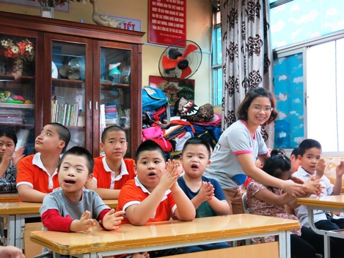 Giáo dục, chăm sóc trẻ khuyết tật tại cộng đồng.