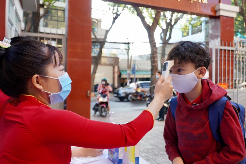 Chạy dịch, học trò nội trú rút khỏi TPHCM - 3 Chạy dịch, học trò nội trú rút khỏi TPHCM - 3